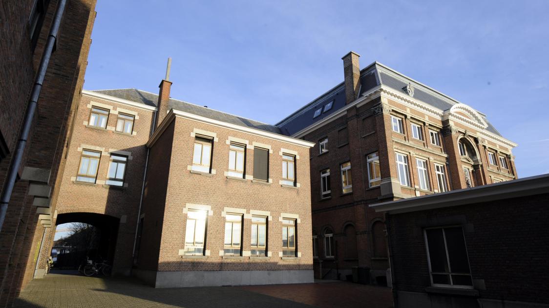 In 2012 werden er huiszoekingen uitgevoerd in het hoofdkwartier van de ‘Broeders van Liefde’ in het kader van ‘Operatie Kelk’, een grootschalig onderzoek naar kindermisbruik in de Kerk.