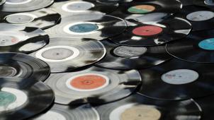 vinyl-g0920d741a_1920