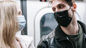 pexels-katerina-holmes-5911113