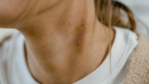 pexels-mart-production-7699292