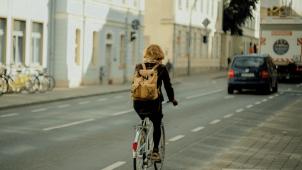 nhi-dam-hfhra5dsnXg-unsplash