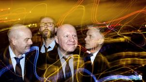 De Mens LN1 kleur lo res - credit Guy Kokken (2)