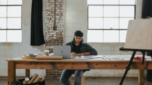 surface-2T-B5o8ckXc-unsplash