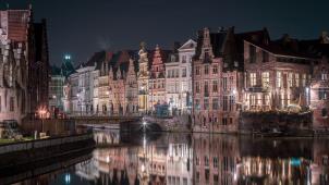 azamat-esmurziyev-0hPROPRjfvM-unsplash (1)