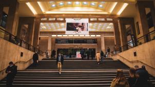 christian-lue-DyKScJ-lzSE-unsplash