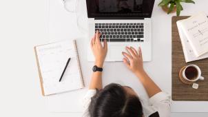 avel-chuklanov-DUmFLtMeAbQ-unsplash