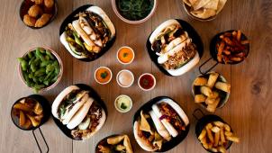 03-deliveroo-asian-ichi-bao