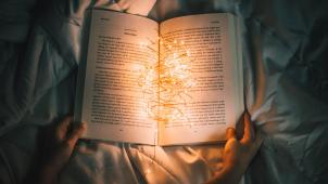 nong-v-9pw4TKvT3po-unsplash