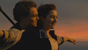 (L-R): Leonardo DiCaprio as Jack and Kate Winslet as Rose in Titanic.