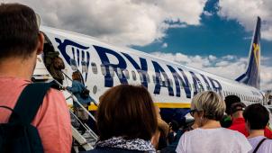 portuguese-gravity-zIgOmT-mdQk-unsplash