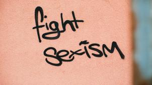 markus-spiske-WqhTMspO-e8-unsplash