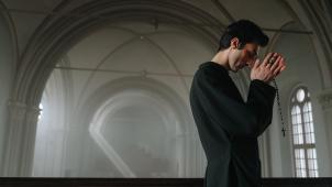 pexels-cottonbro-studio-9614084