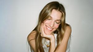 CC_Looping-5_by-AliochaSchneider_Landscape