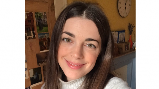 Twitter @RosieIsAHolt