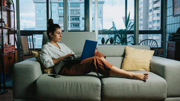 ave-calvar-BbQXZ7UyX0w-unsplash