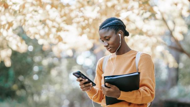 pexels-charlotte-may-5965930