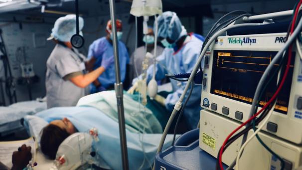 richard-catabay-05kHY7AYCp8-unsplash